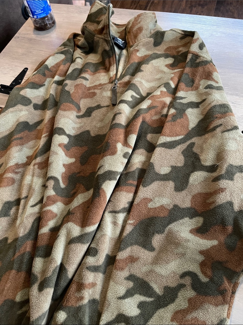 #A053 STARTER Men's Camouflage Zip-Up Fleece Sweater in Olive and Brown